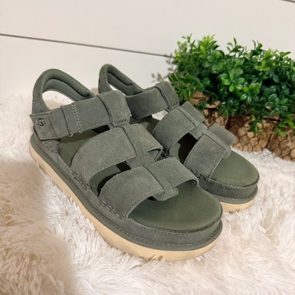 UGG Women's Goldenstar Suede Strap Sandals Moss Green Size 9M - Picture 2 of 6